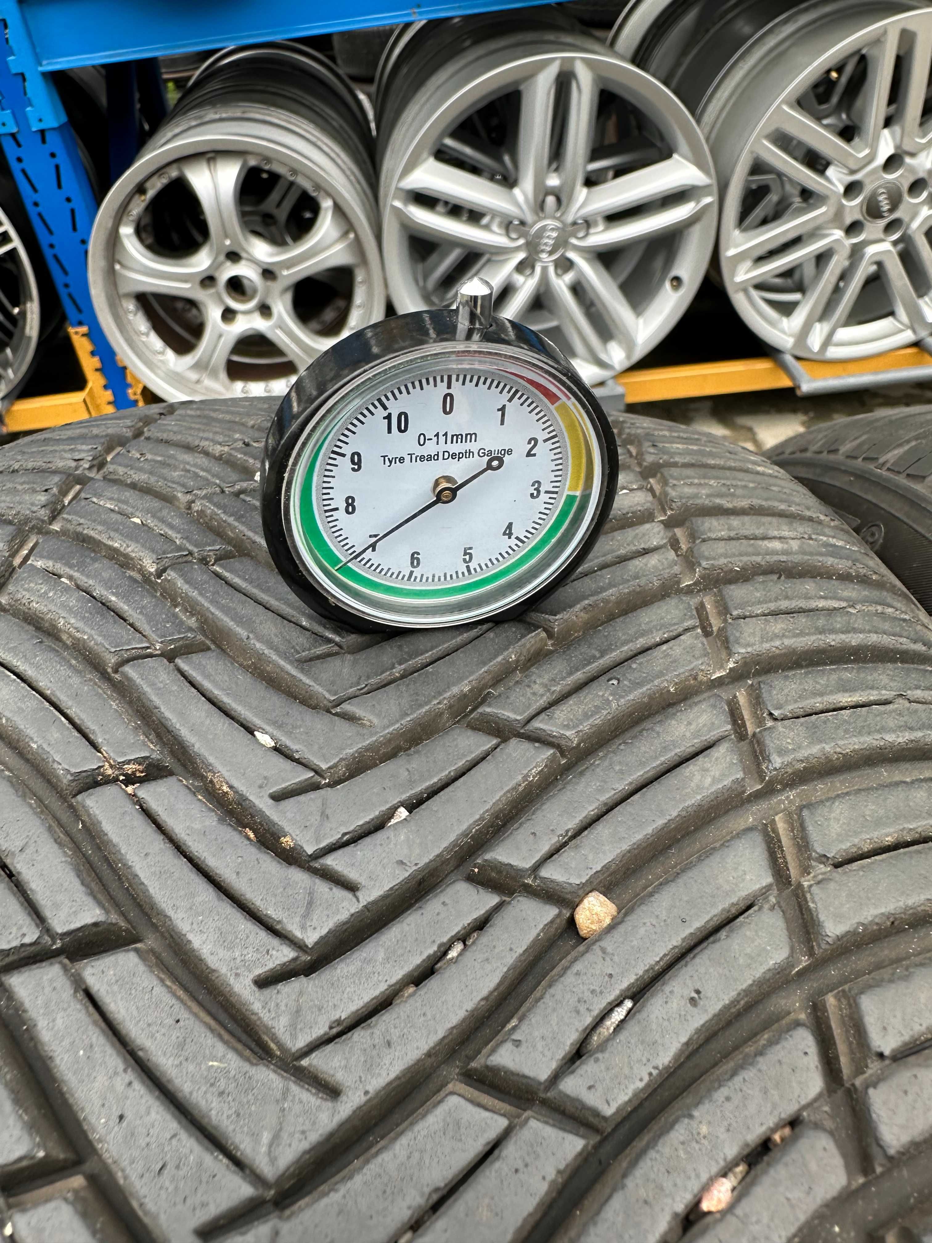 245/45r19 102Y Triangle SeasonX TA01 komplet wielosezon