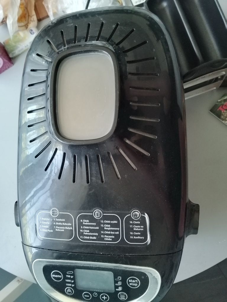 Tefal wypiekacz do chleba b11 a 1600W forma na bułki