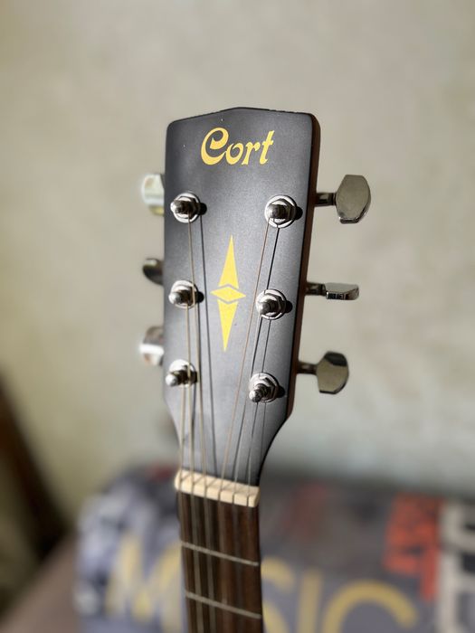 Акустическая гитара Cort AD810 NS