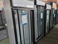 JANKI, ul. WSPÓLNA 6 Chłodziarka witryna 90cm szerokości