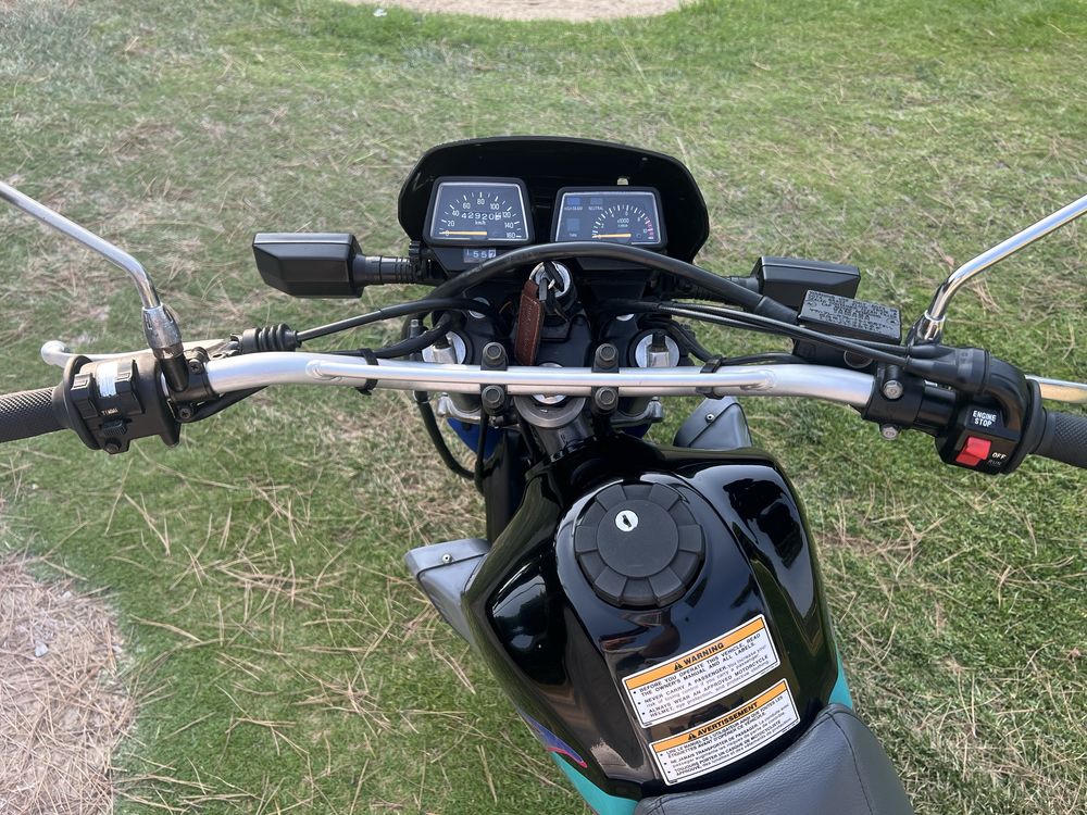 Yamaha XT 350 em estado original