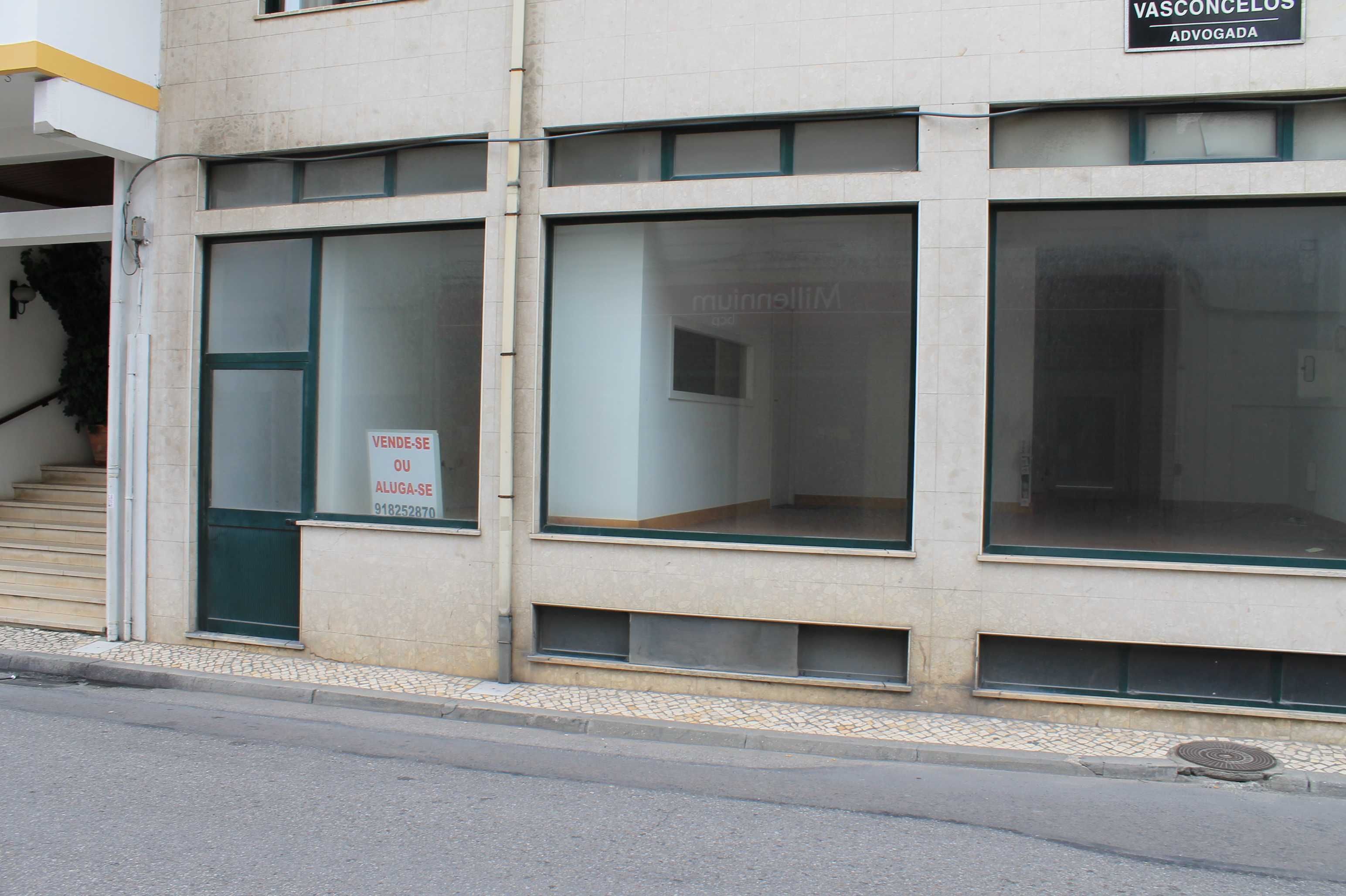 Espaço Comercial Centro de Vagos