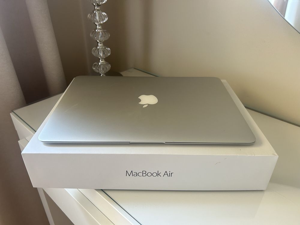 MacBook Air 13 A1466 srebrny