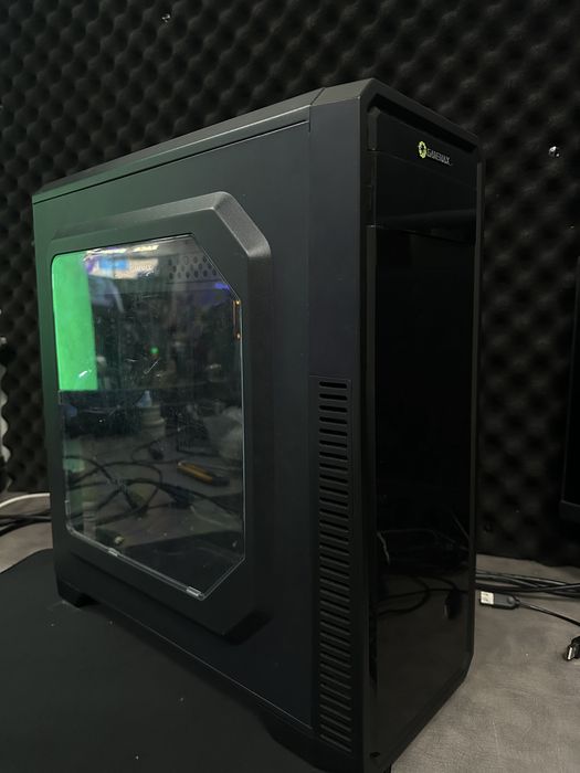 Корпус для ПК GAMEMAX G561