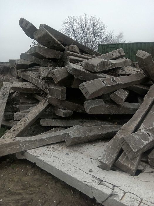 Шпалы жб в хорошем состоянии цена за штуку