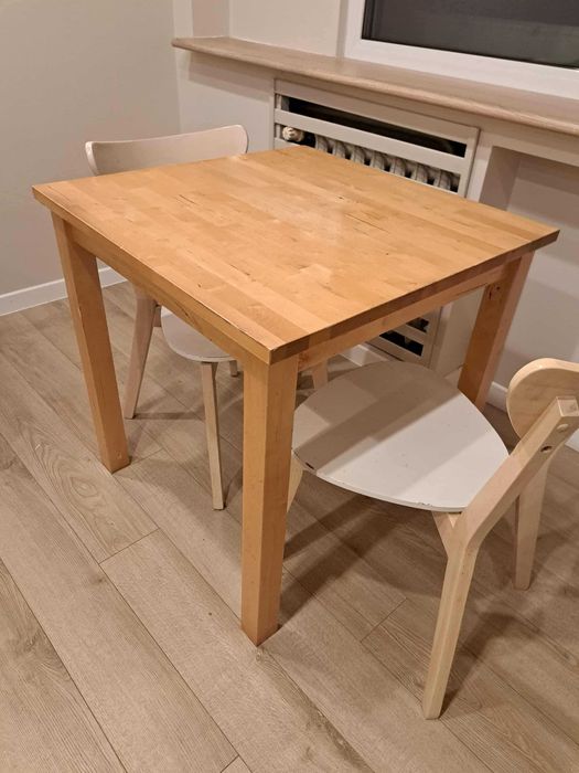Mały stół stolik drewniany kwadratowy 74x74x74,5 ikea  biurko