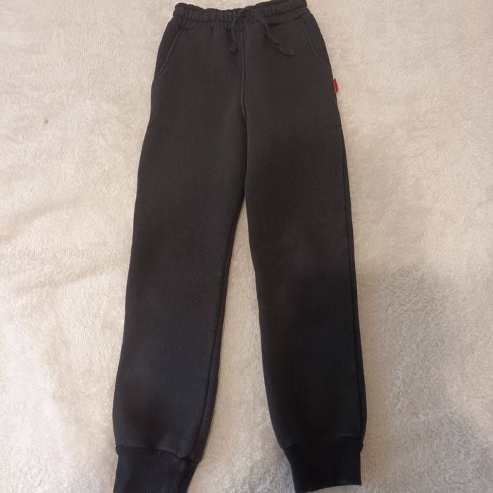 Продам теплі спортивні штаны для дівчинки