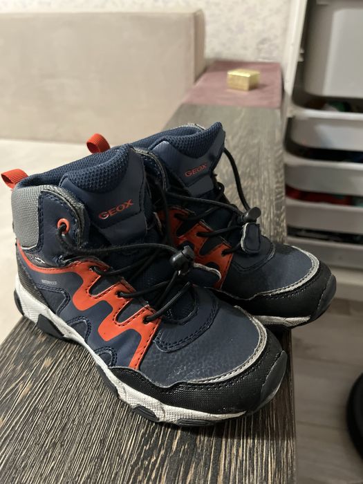 Черевики Geox, розмір 29