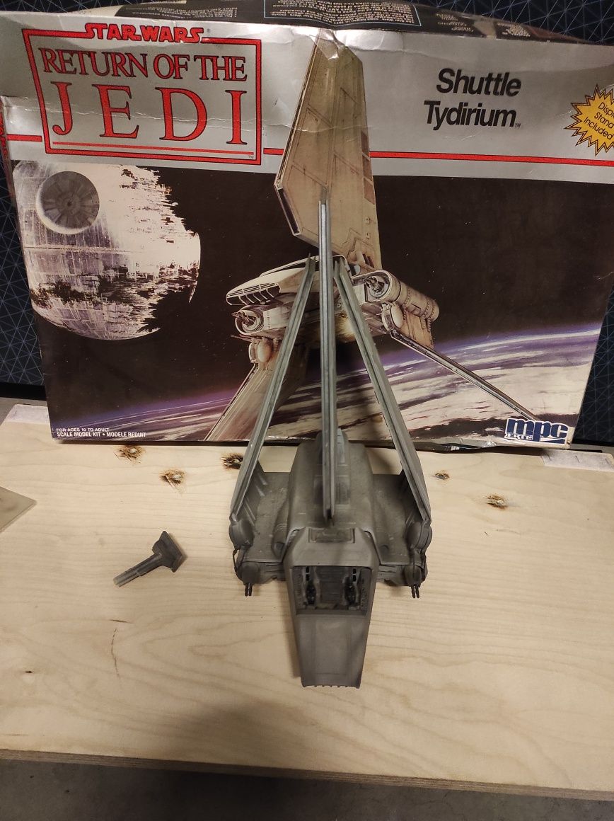 Star Wars MPC mpc model do sklejania diorama złom Shuttle Tidirium