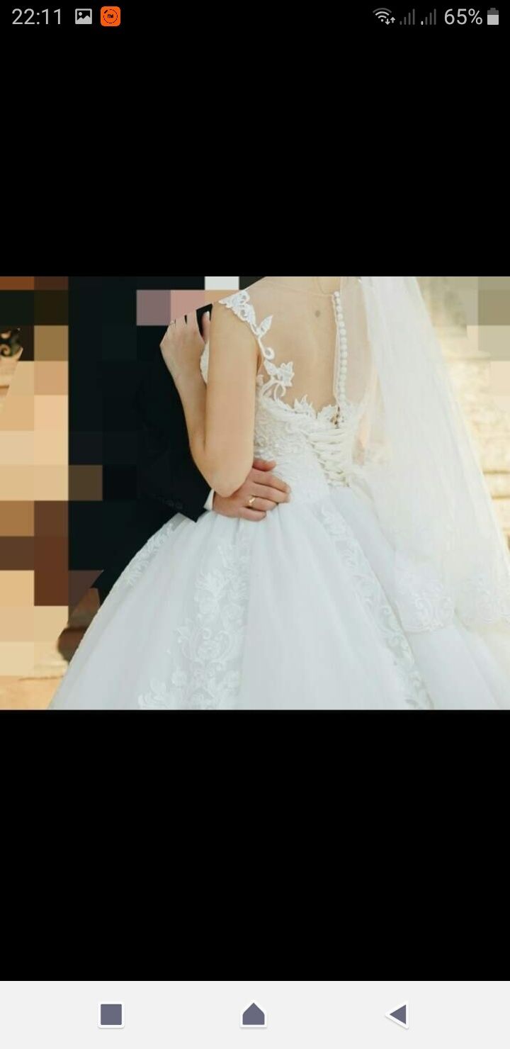 Весільне плаття сукня.