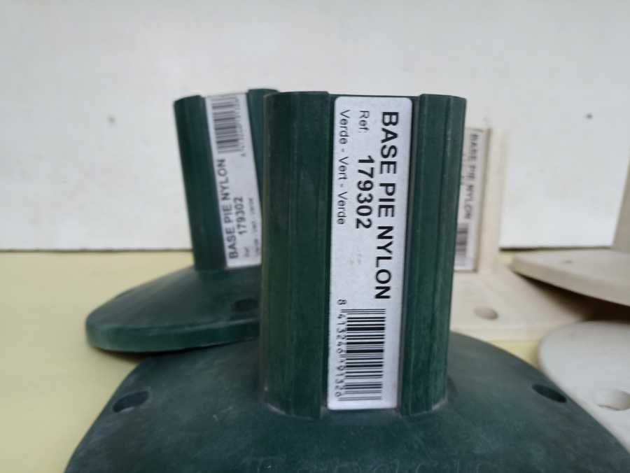Bases  e Tampas para postes INTERMAS