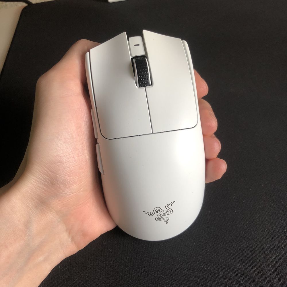 Мышка Razer Viper V3 Pro на гарантии
