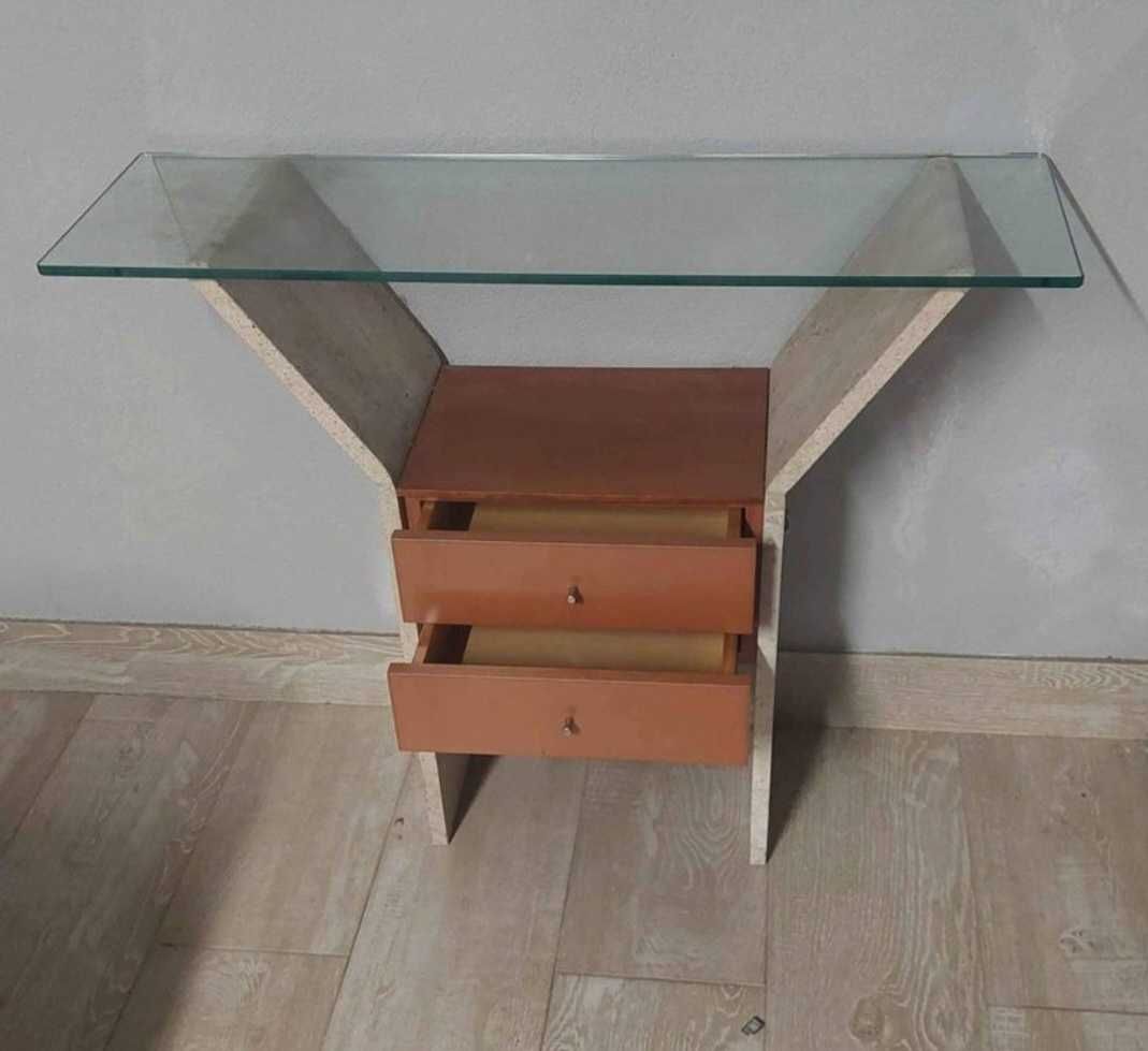 Mesa com tampo de vidro