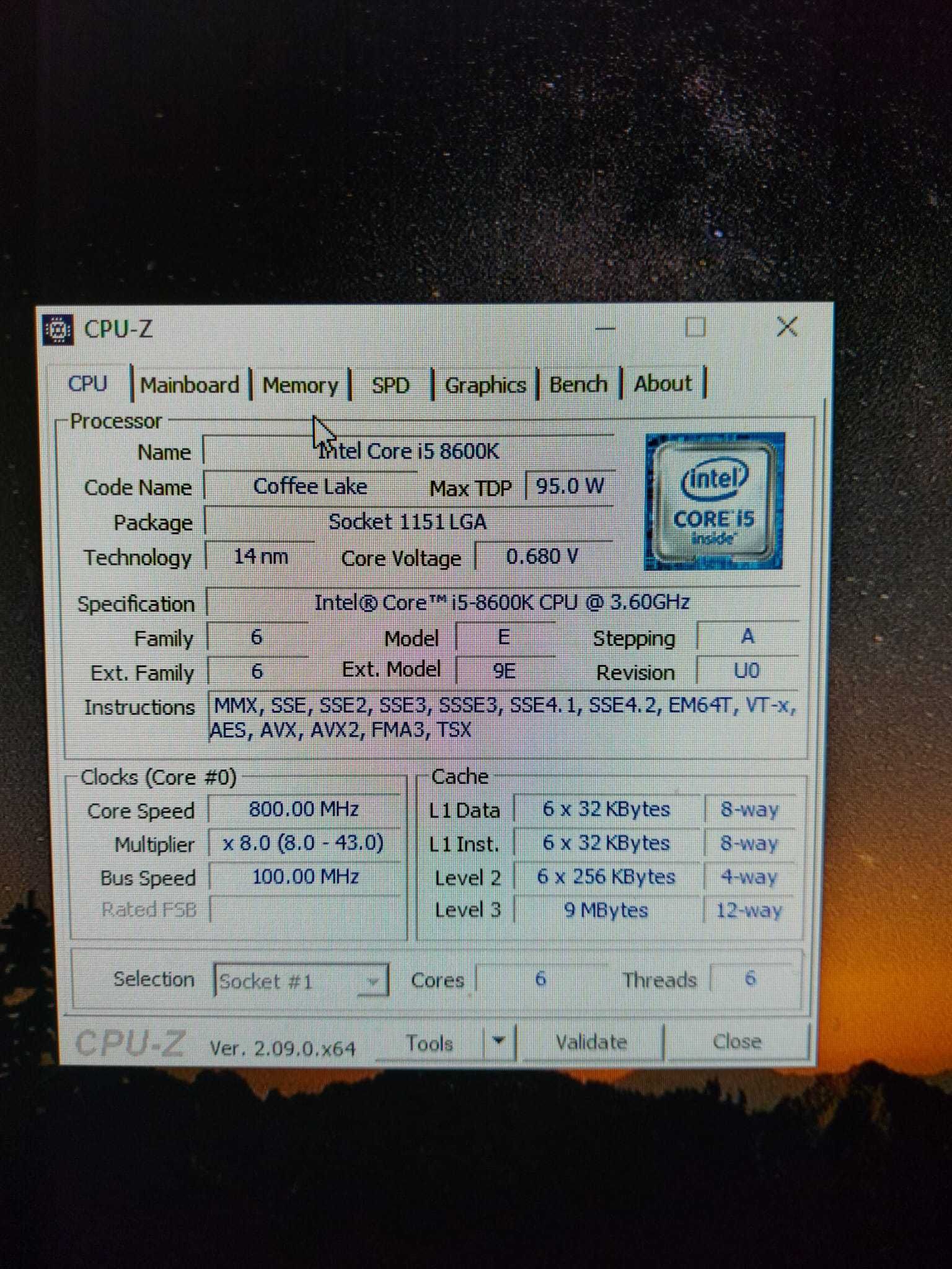Computador Gaming (Torre)- i5 8600k / GTX 1070 TI / 16GB / 500GB SSD