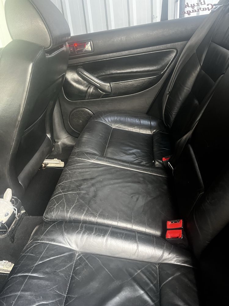 Volkswagen Golf 4 300KM