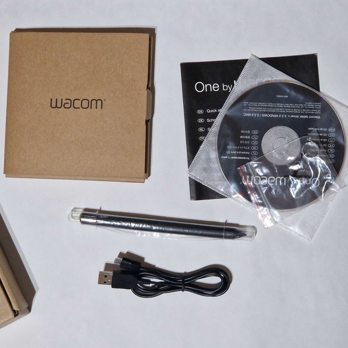 Tablet graficzny CTL-671 One by Wacom czeka na kreatywnego właściciela