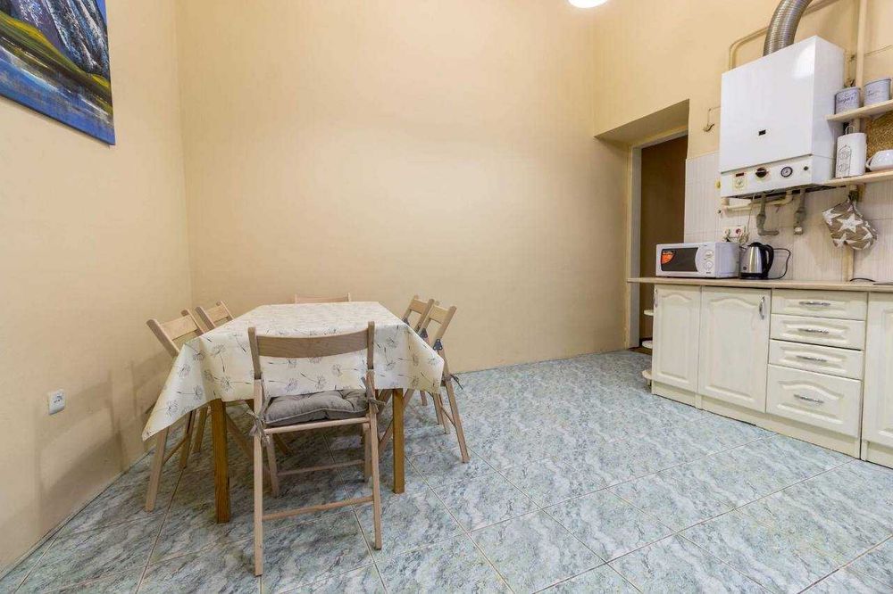 Продаж 5 кімнатної квартири 139м2 вул. Новаківського