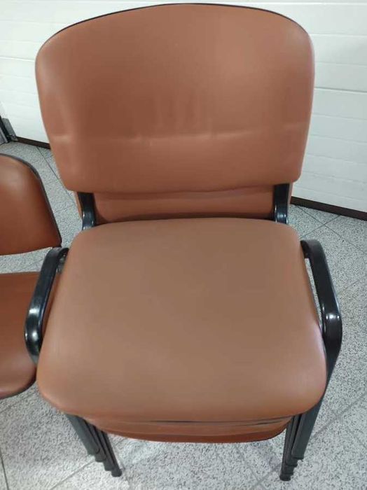 Cadeiras de sala de reuniões
