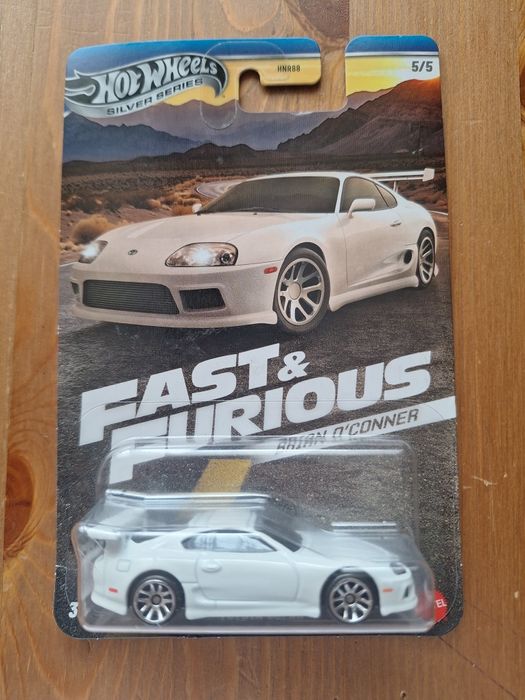 Autko Hotwheels Silver series