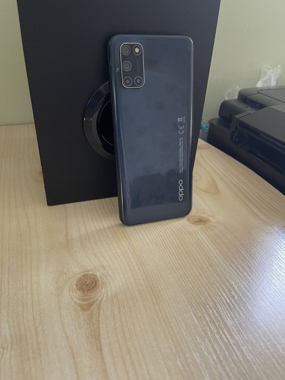 Продам смартфонOPPO A52