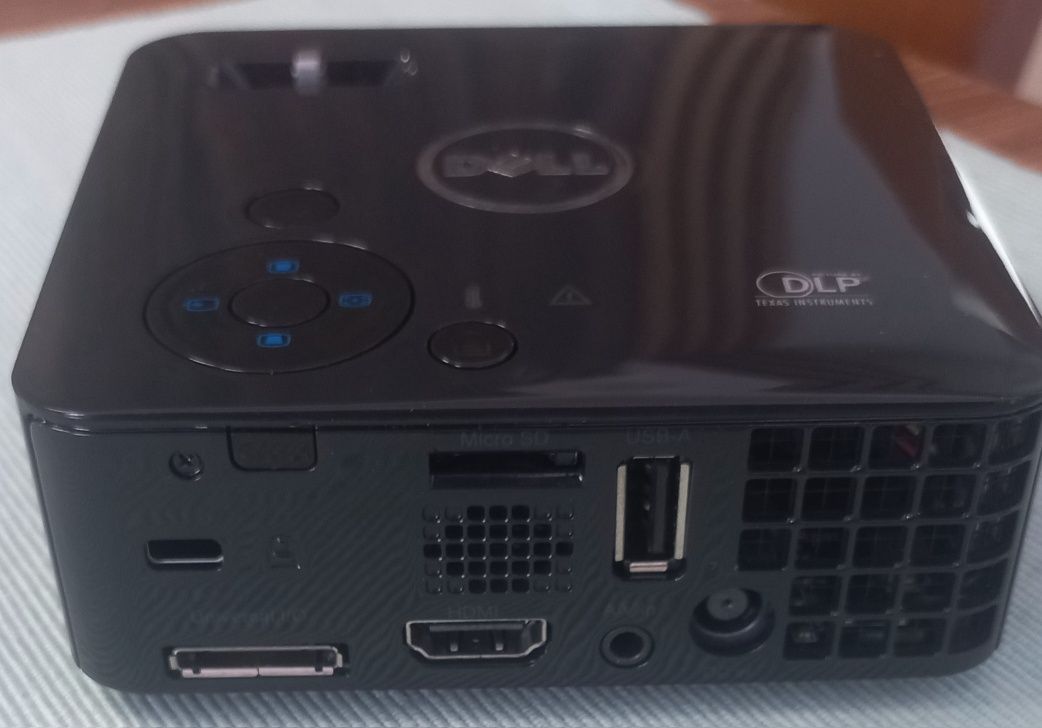 Projektor DELL M110