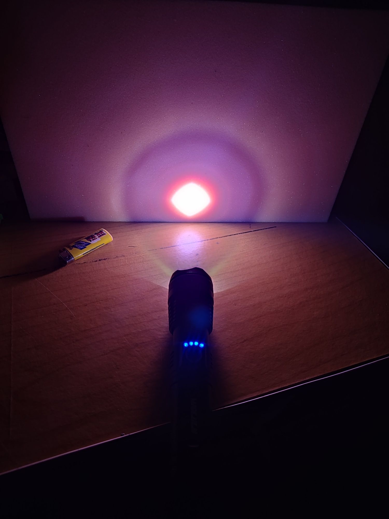 Lanterna Mini Multifuncional