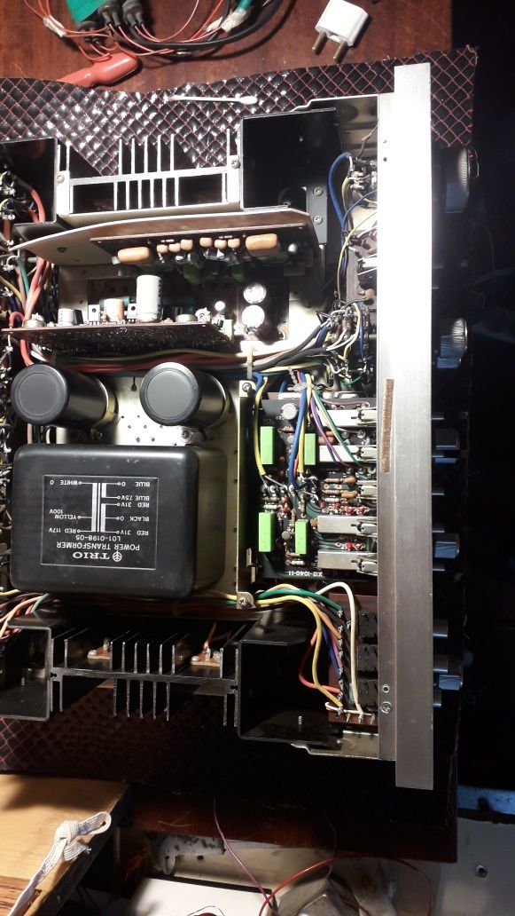 Продам  топ підсилювач Trio ka 8004, Victor ja-s75