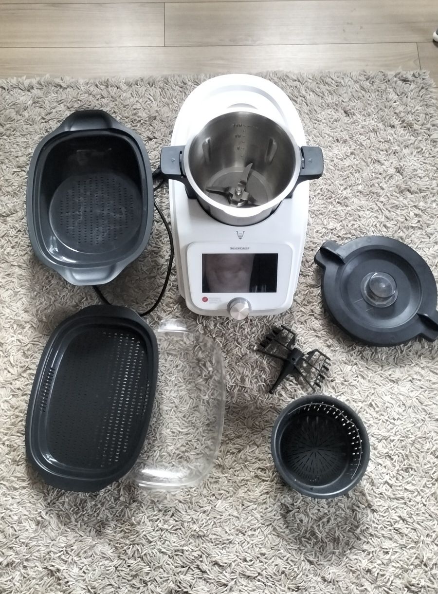 Robot kuchenny Lidlomix 

SILVERCREST