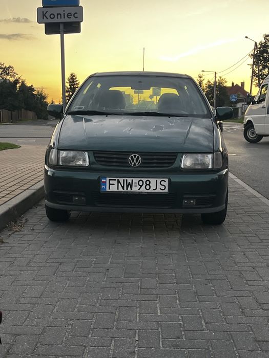 Volkswagen Polo 1.6 + Gaz