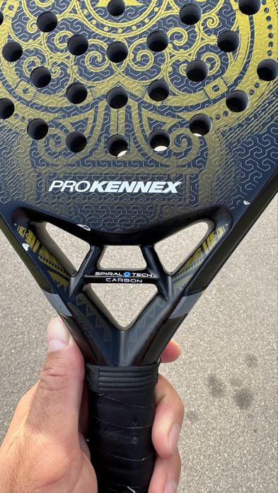 Продам топову ракетку для падел ProKennex Black Ace Gold ручка 4 1/4-2