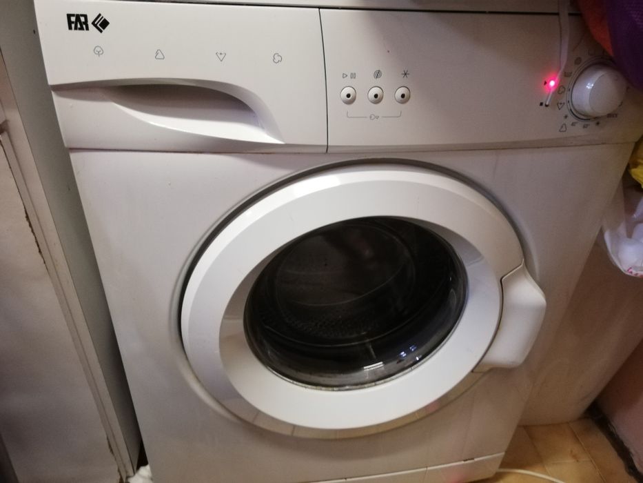 Máquina de lavar roupa