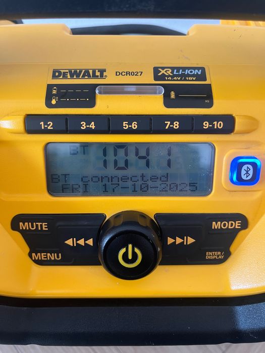 Radio Dewalt DCR027 Budowlane Ładowarka