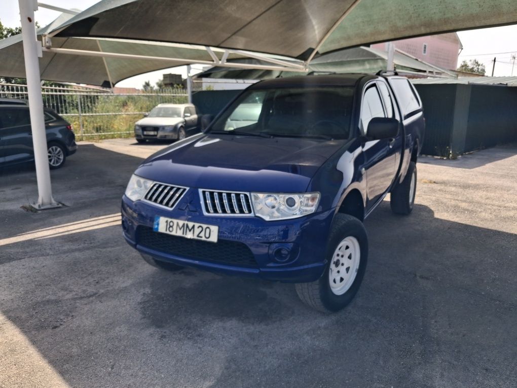 Mitsubishi L200 pintura geral