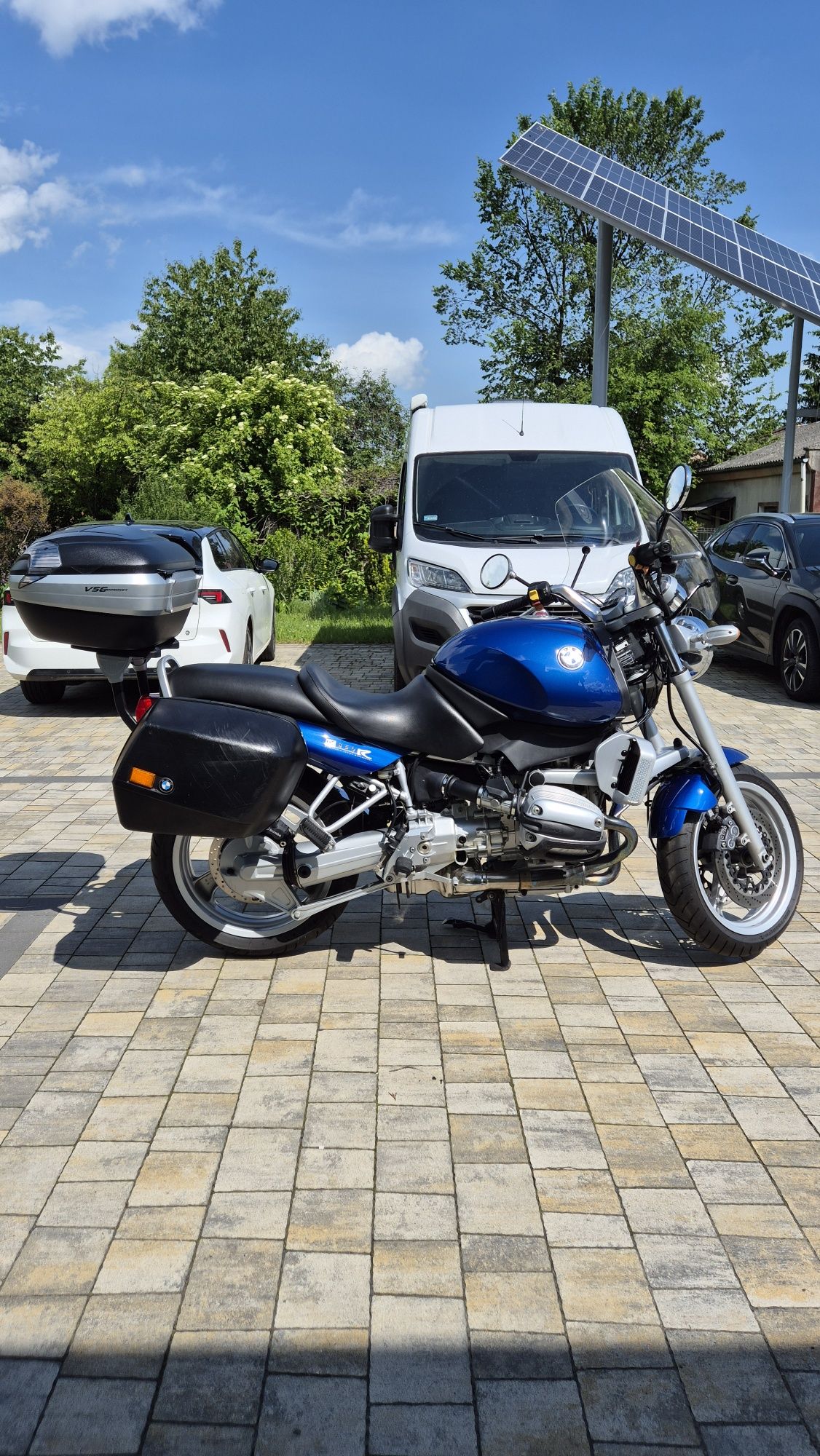 BMW R850R z minimalnym przebiegiem i pakietem kufrów.  Perełka!