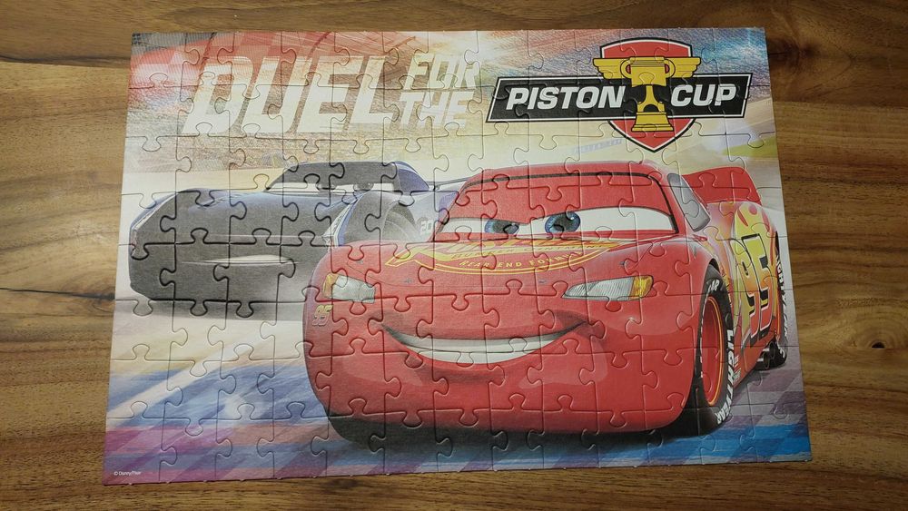 Пазли «Людина-павук», «Молнія Макквін»