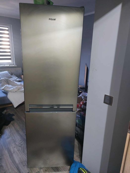 Lodówka marki Polar, POB 801E X
