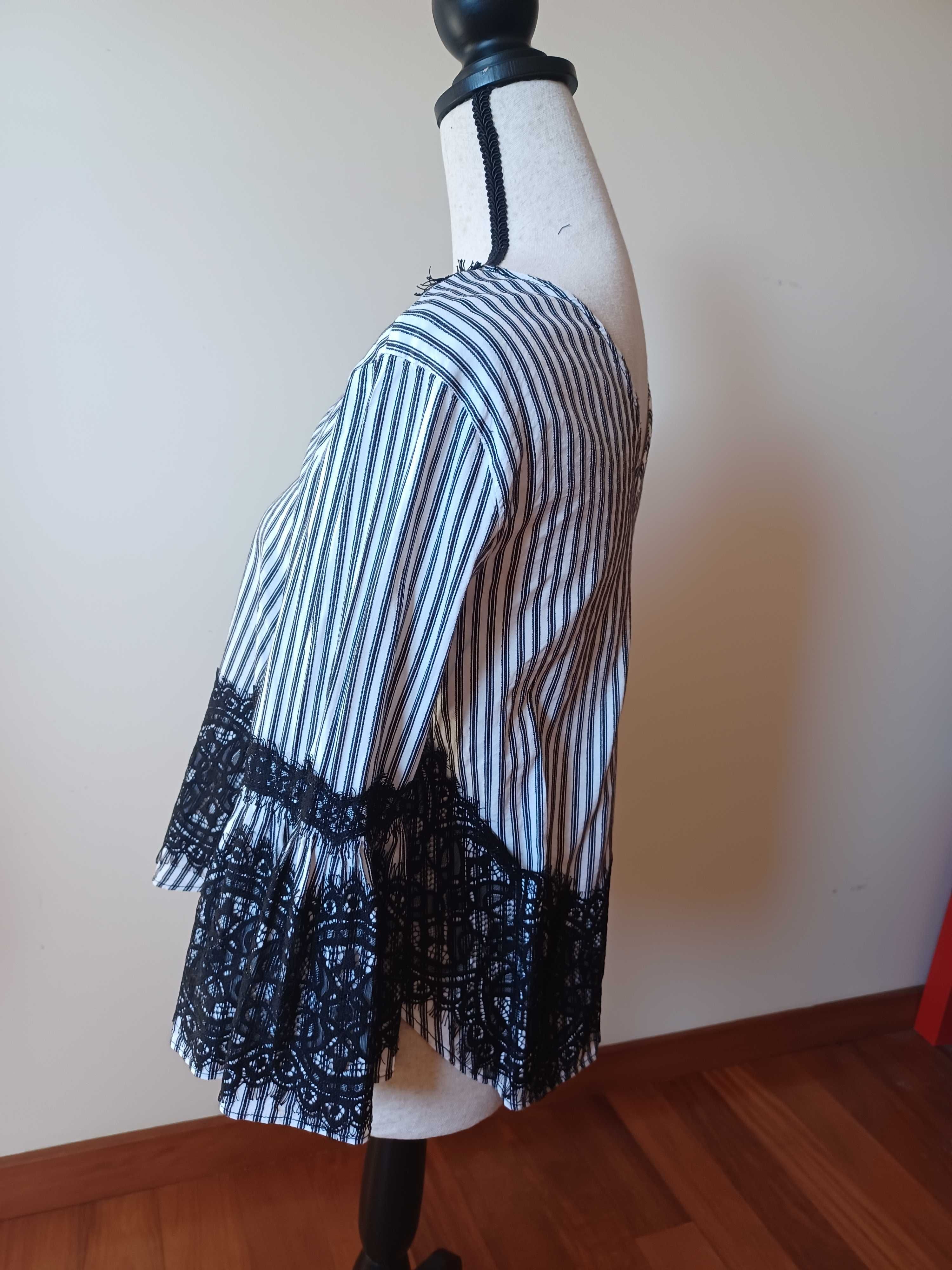 Blusa elegante, riscas tam. L