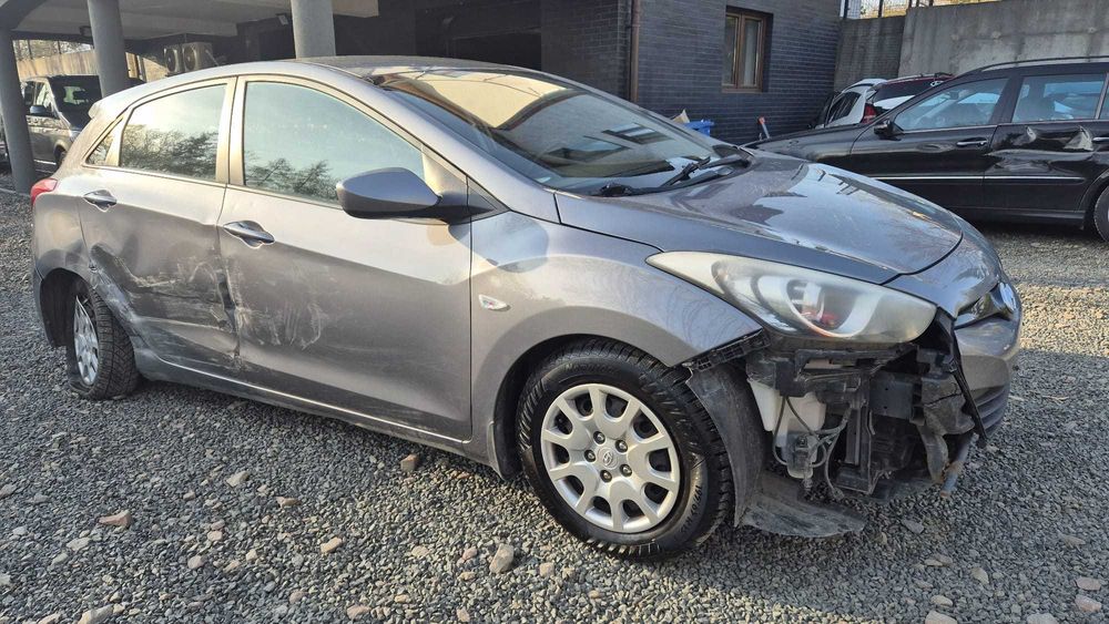 Hyundai I30 08/2014r, 1.4b, LEDY, Podgrzewane fotele