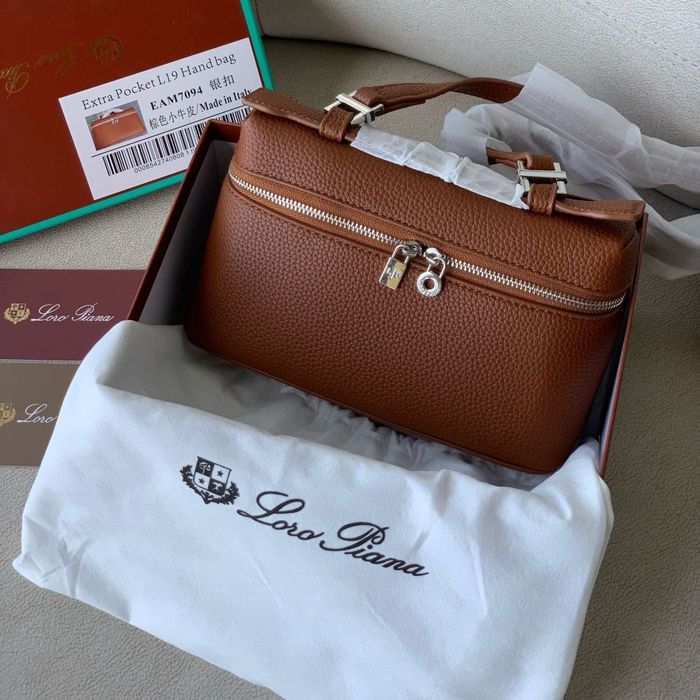 Сумка Loro Piana зі шкіри