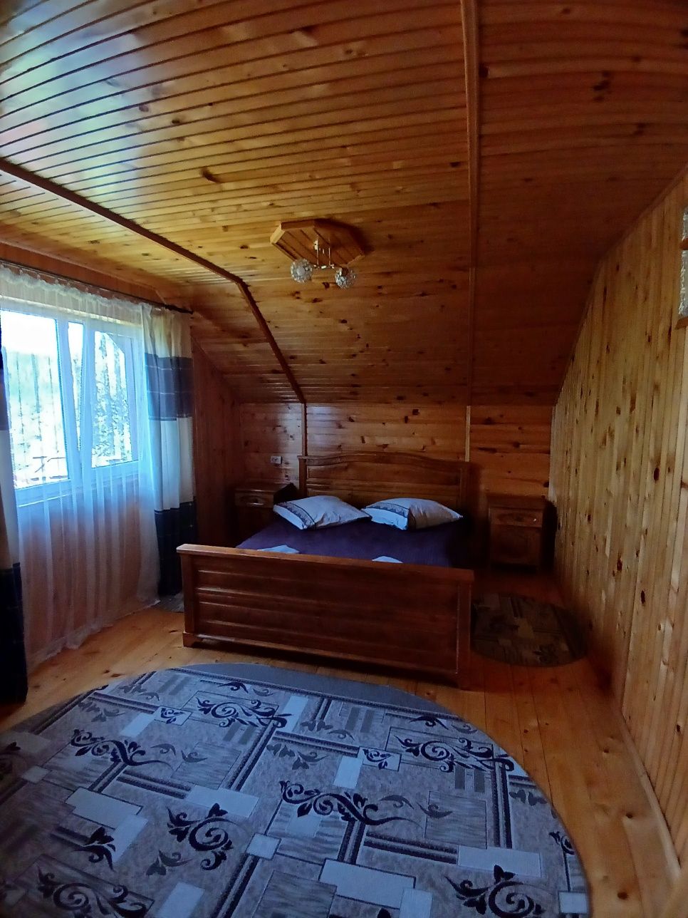 Відпочинок в Карпатах Оренда житла Микуличин Яремче Буковель RiverCamp