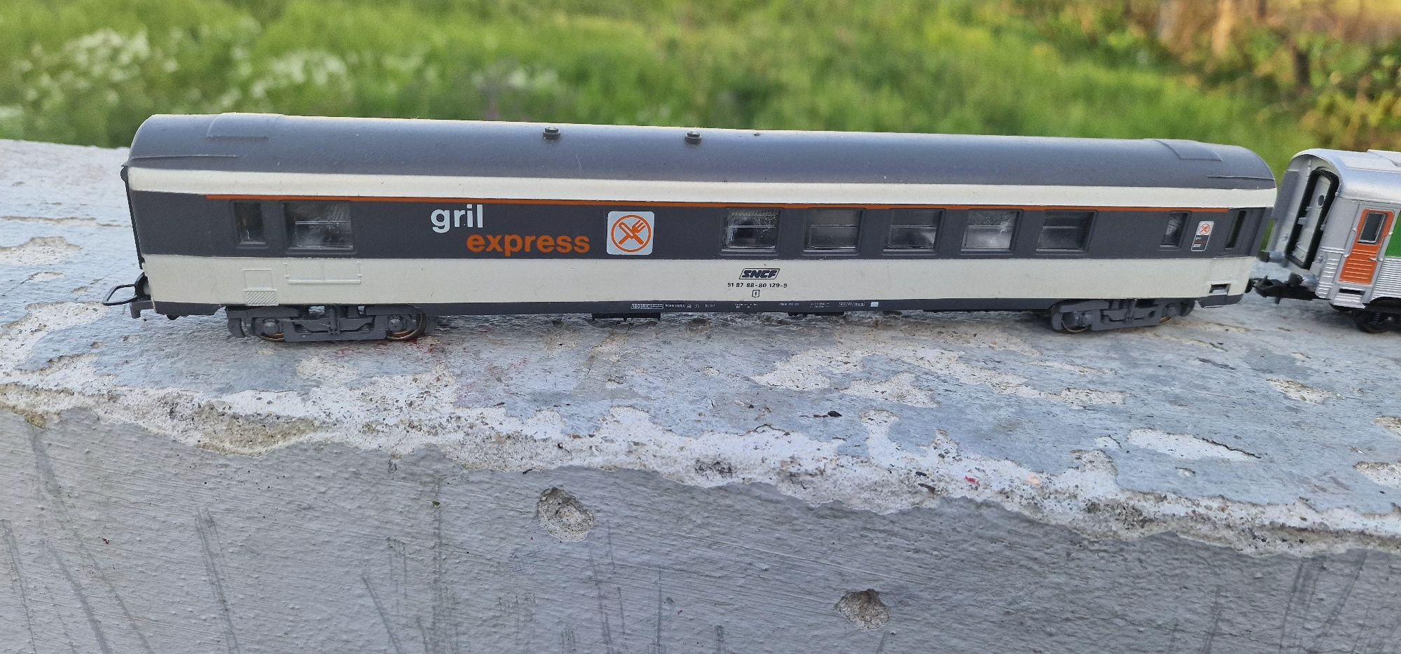 Locomotiva medway 4700 digital com sons nova caixa