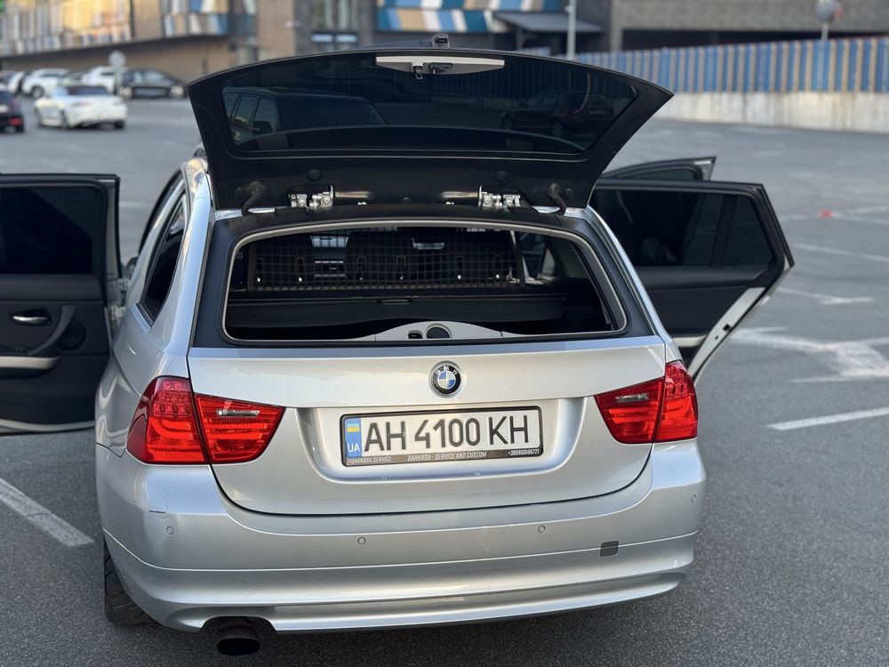 BMW e91 рест, вся в рідній фарбі, без підкрасів