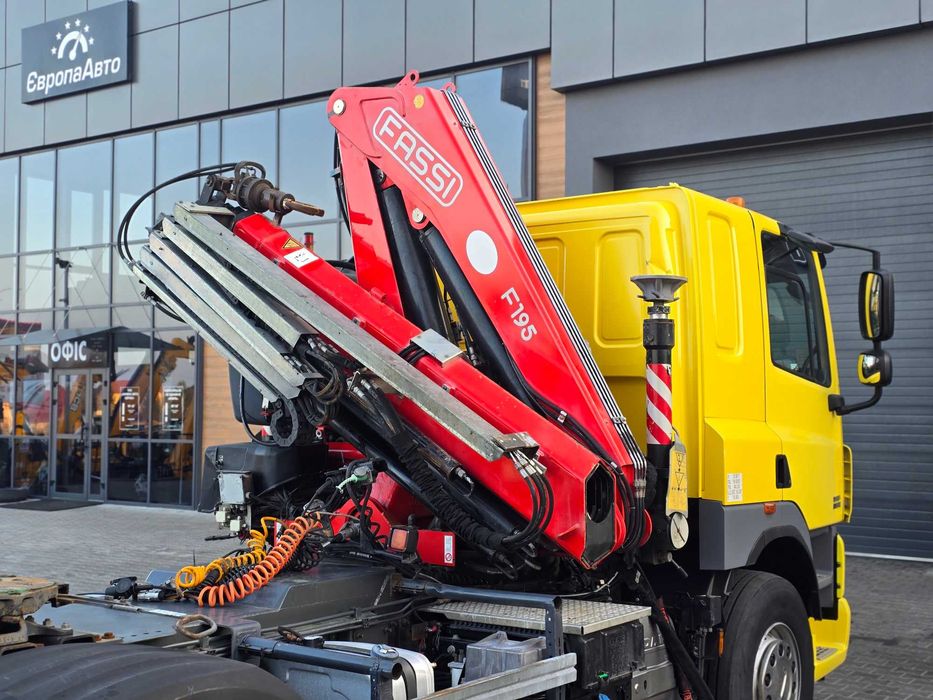 DAF FT CF85.410 | тягач | кран-маніпулятора