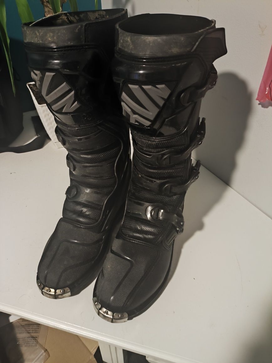 Buty na cross Raven Trooper r. 46