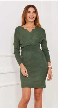 Зеленое кэжуал трикотажное платье-футляр зеленого цвета