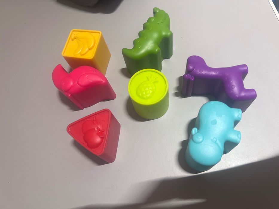 Sorter na klocki ciężarówka Safari B.toys