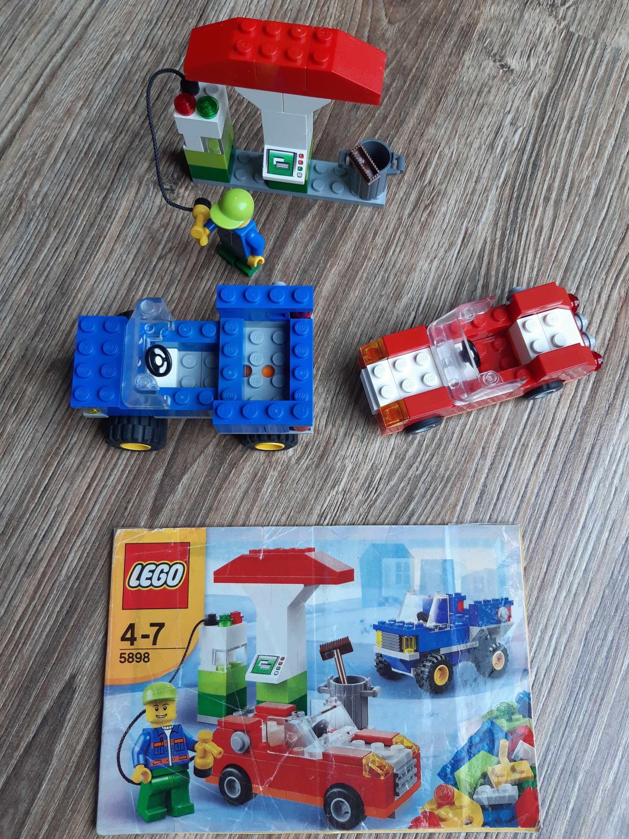 LEGO 5898 Bricks & More - Zestaw do budowy samochodów.