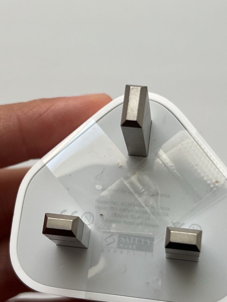 Нова вилка адаптер apple usb A1299