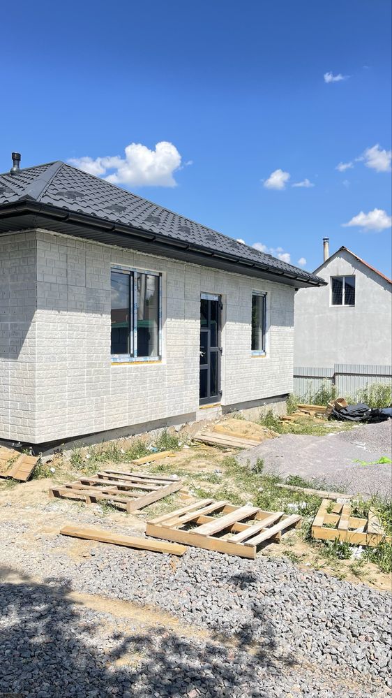 Продаж будинку у Луці Мелешківській по вул.Грушевського