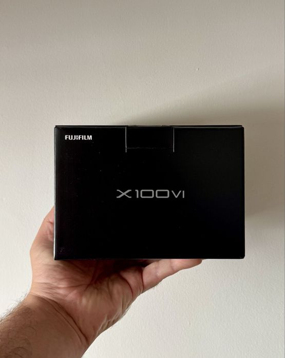 FUJIFILM X100VI | Black | Nova